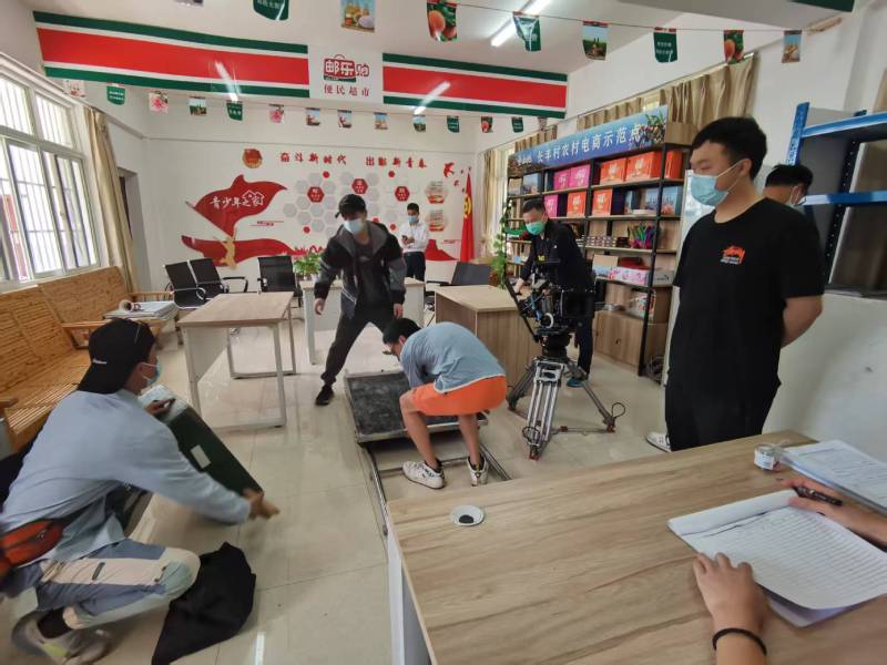 五河县广告片拍摄公司：极简主义践行者，少即是多的视觉哲学
