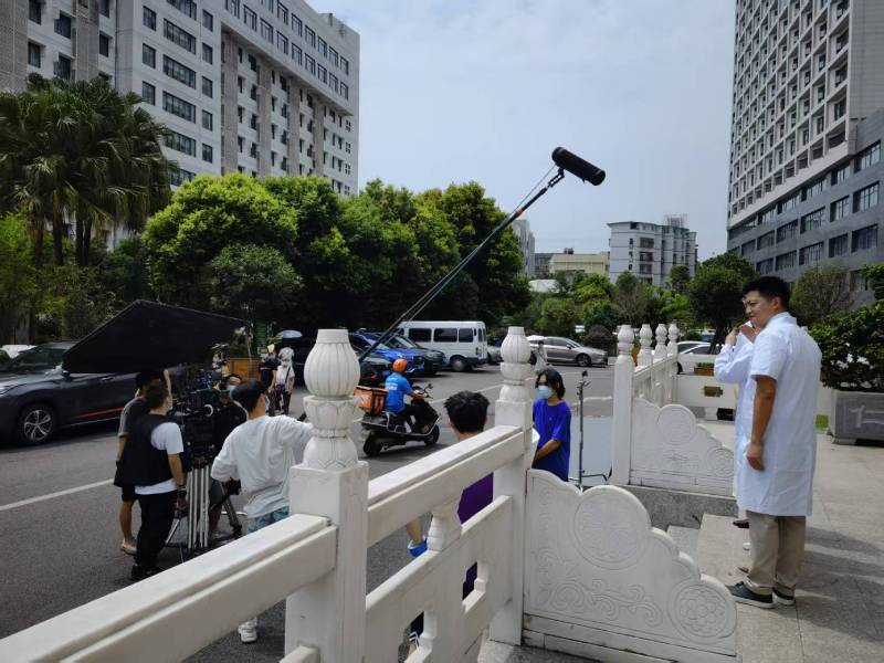 五河县广告片拍摄公司低成本实现高规格制作的诀窍